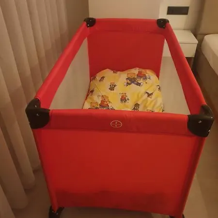 Vila Merkezde 8 Kisilik Yerden Isitmali *